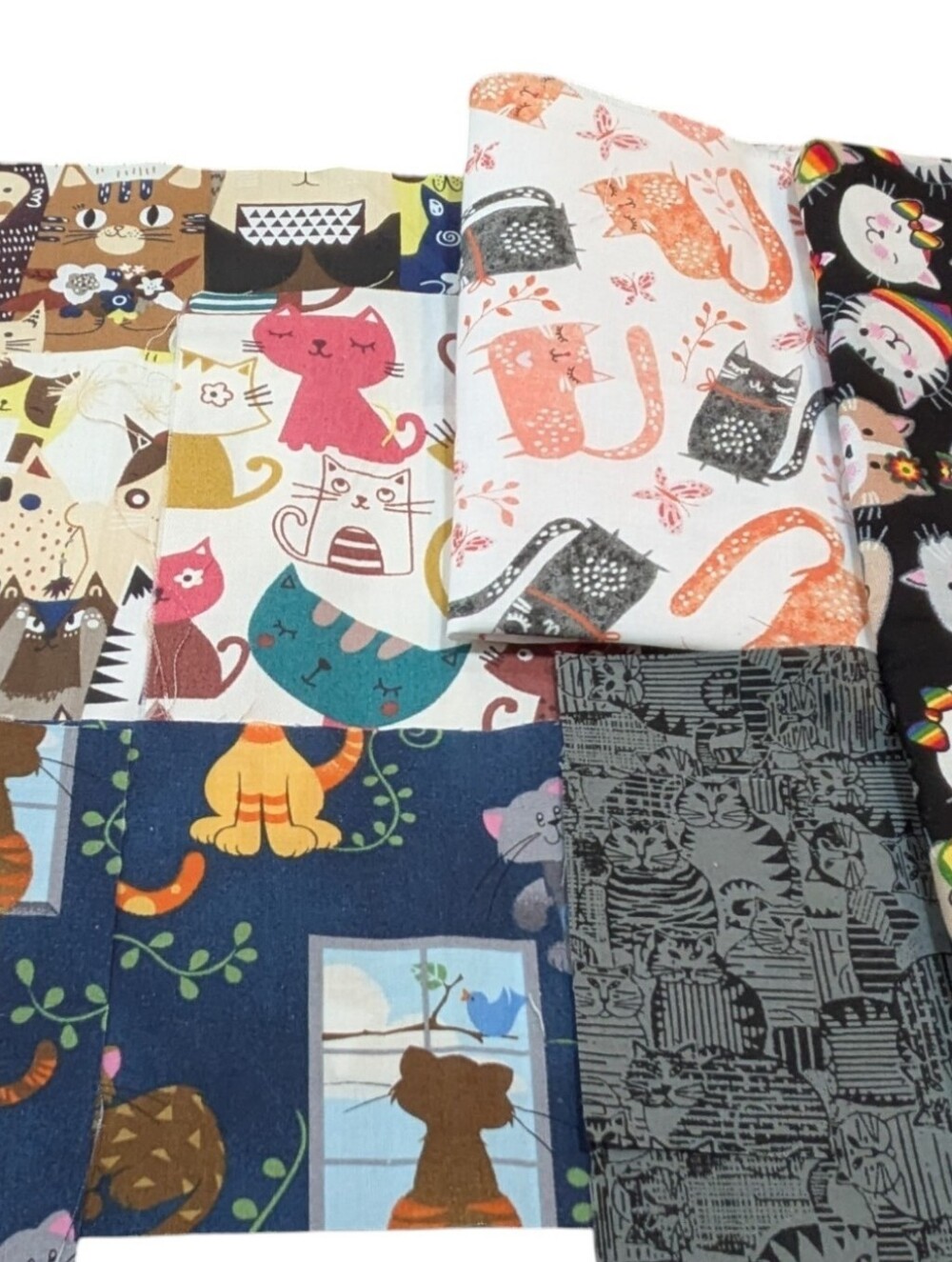 Multi-Pack of 8 Fun Cat Themed Fabric Remnants - Picture 5 of 6